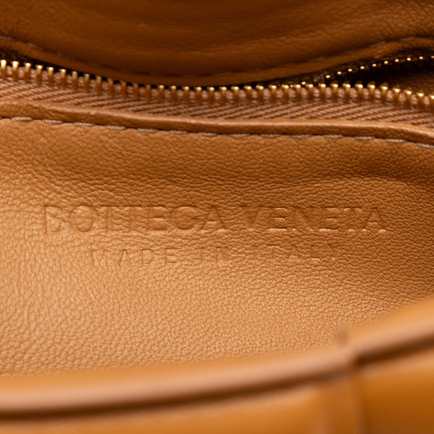 Second hand Bottega Veneta Padded Cassette Leather Crossbody Brown - Tabita Bags