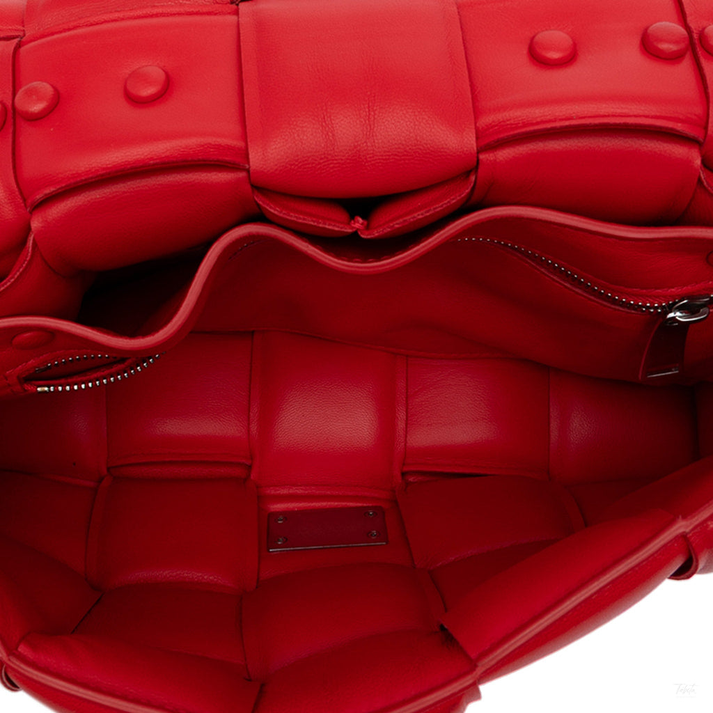Second hand Bottega Veneta Padded Cassette Leather Crossbody Red - Tabita Bags