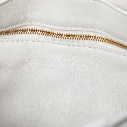 Second hand Bottega Veneta Padded Cassette Leather Crossbody White - Tabita Bags