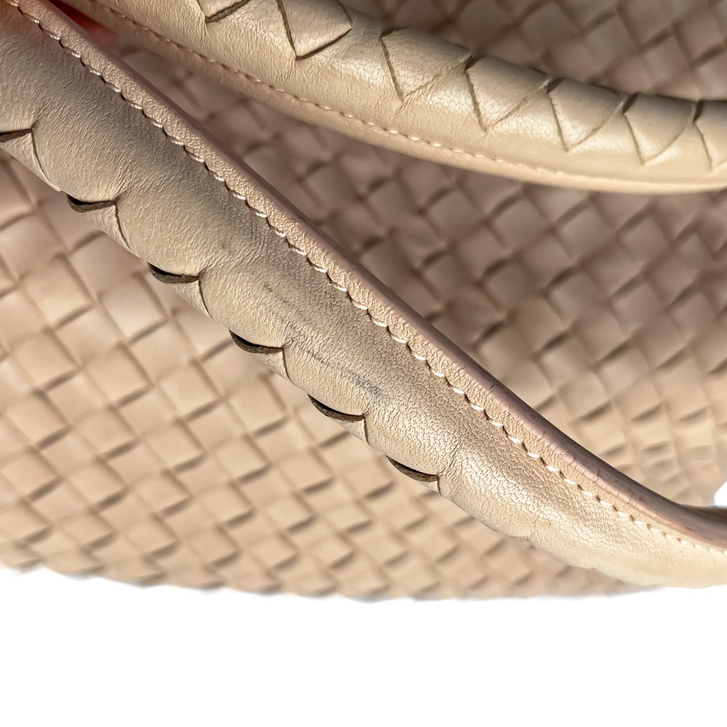 Second hand Bottega Veneta Parachute Leather Tote Handbag Sand - Tabita Bags