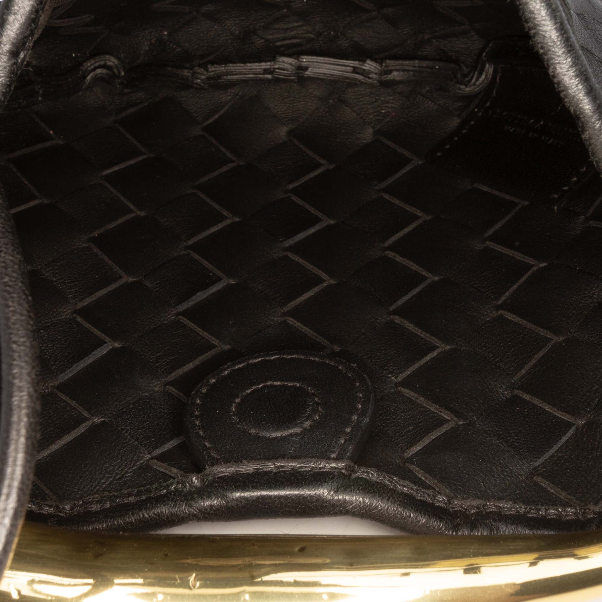 Second hand Bottega Veneta Sardine Lambskin Leather Crossbody Black - Tabita Bags