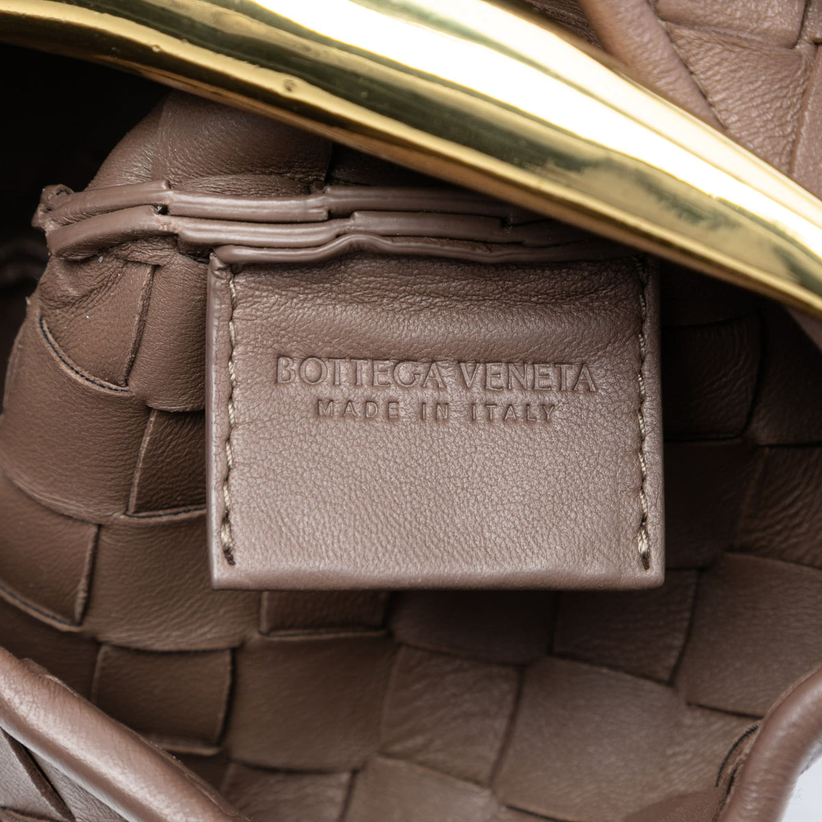 Second hand Bottega Veneta Sardine Lambskin Leather Crossbody Brown - Tabita Bags