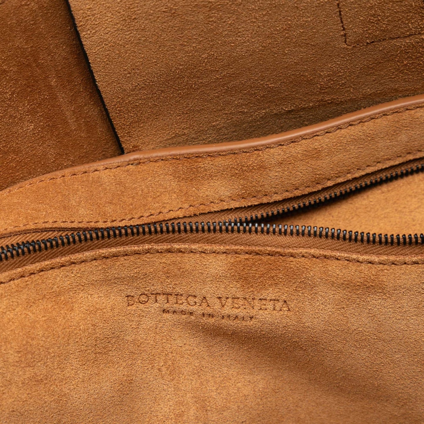 Second hand Bottega Veneta The Arco Large Maxi Intrecciato Leather Tote Bag Black - Tabita Bags