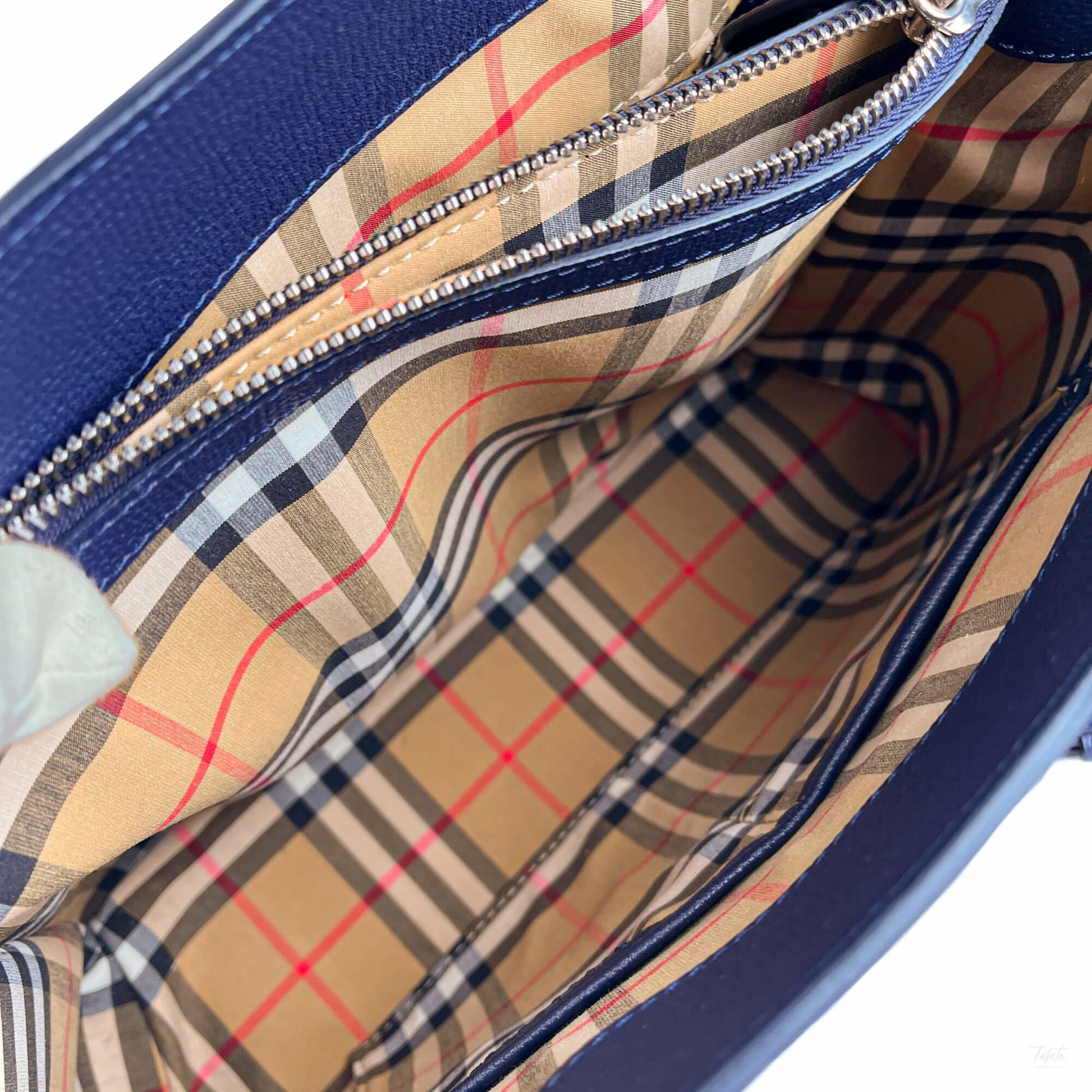 Second hand Burberry Banner Medium Leather Check Tote Handbag Archive Beige Check - Tabita Bags