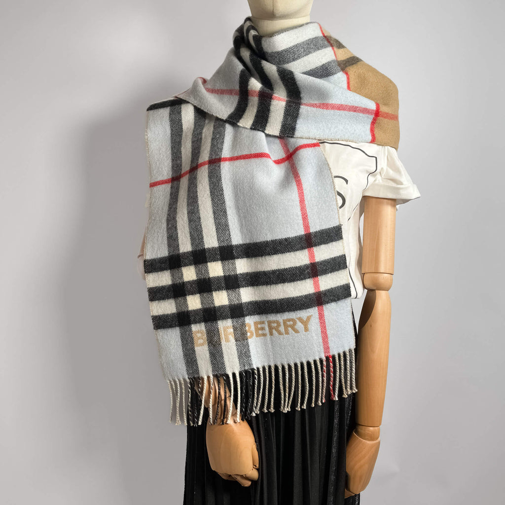 Second hand Burberry Scarve Reversible Check Cashmere CB - Tabita Bags