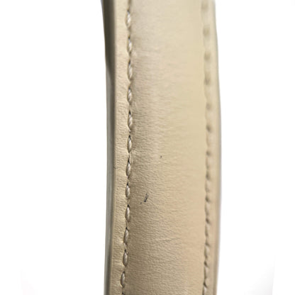 Second hand Céline 16 Small Shiny Calfskin Leather Top - Handle Handbag Rice - Tabita Bags