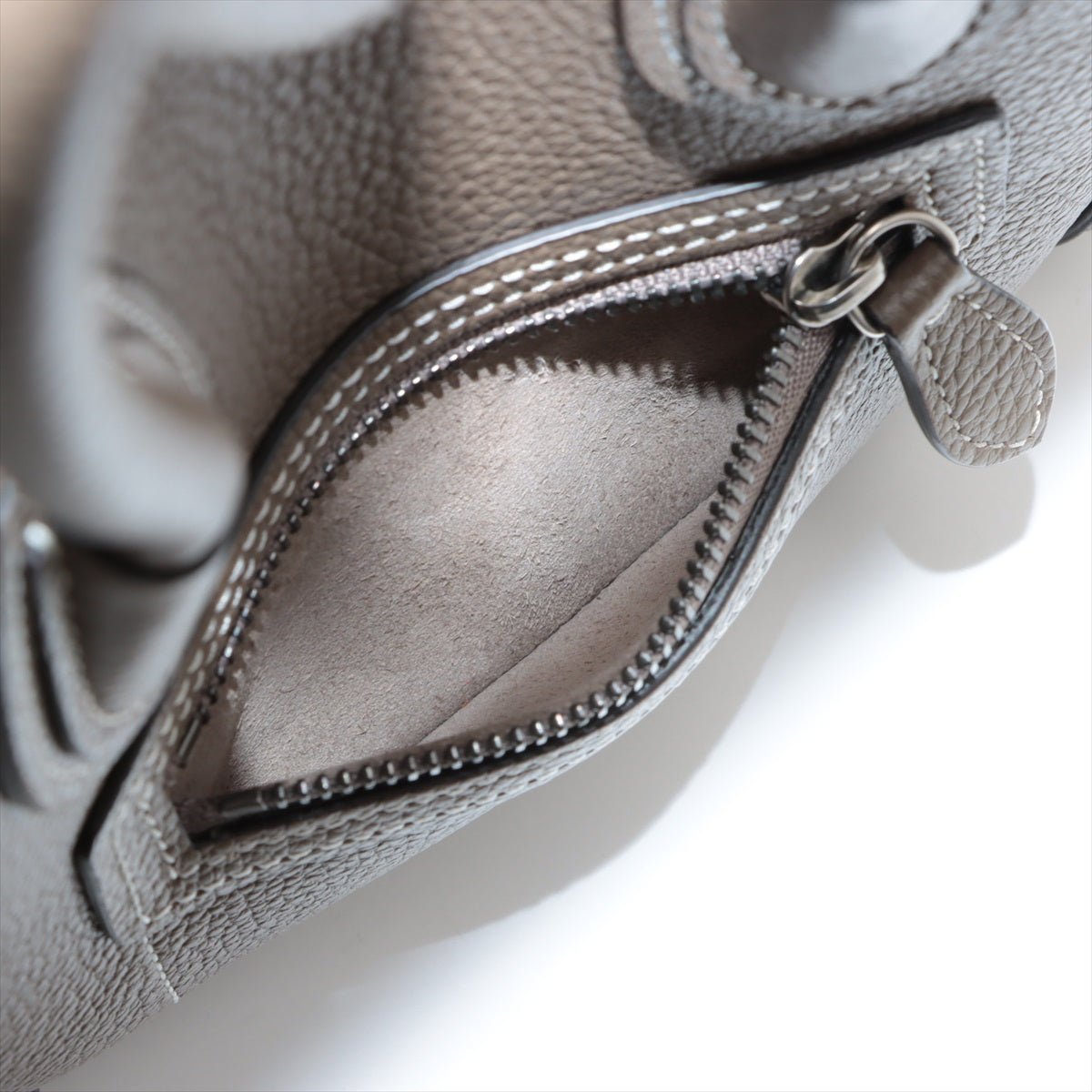 Second hand Céline Luggage Nano Drummed Calfskin Leather 2-Ways Tote Bag Grey - Tabita Bags
