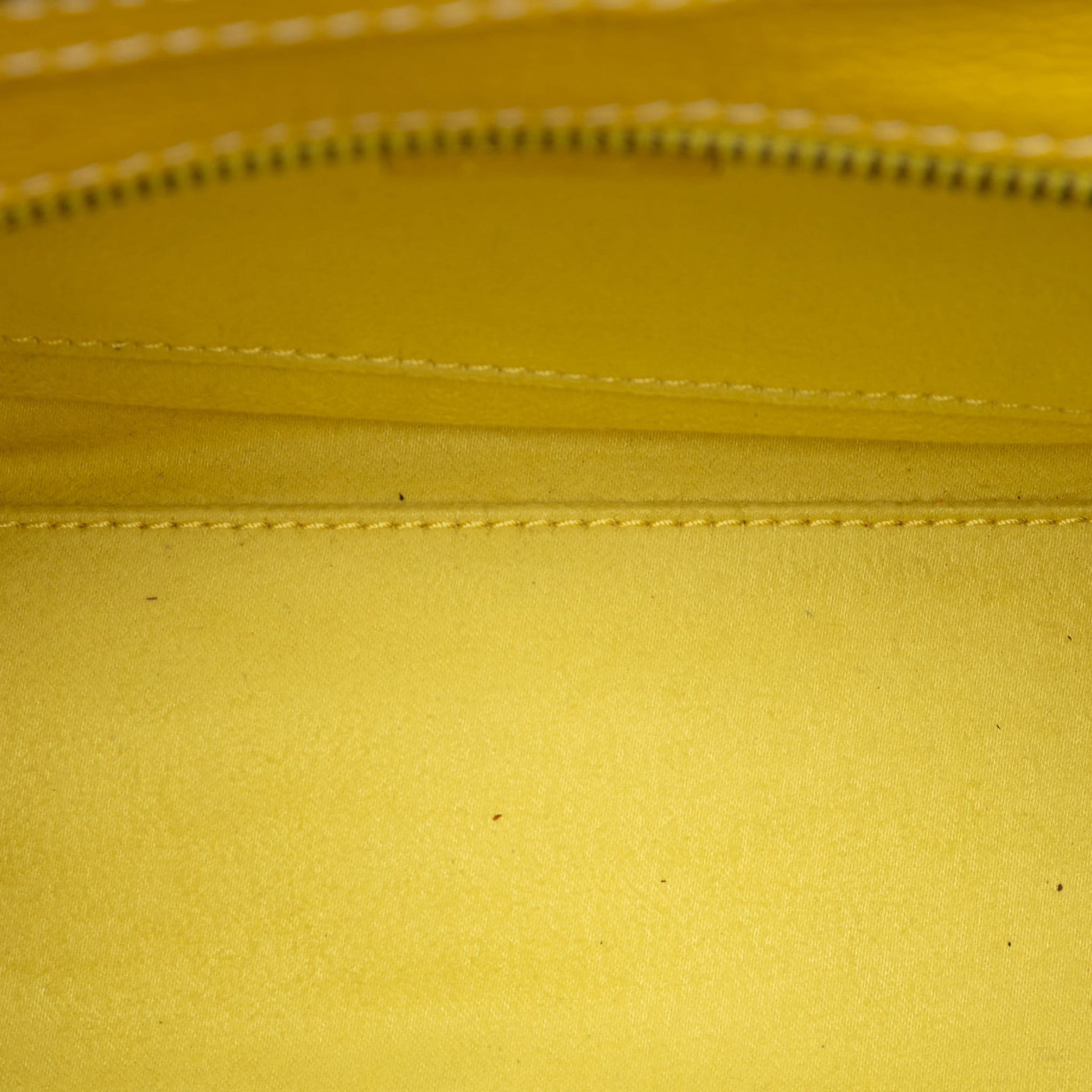 Second hand Céline Luggage Nano Drummed Calfskin Leather Tote Crossbody Yellow - Tabita Bags