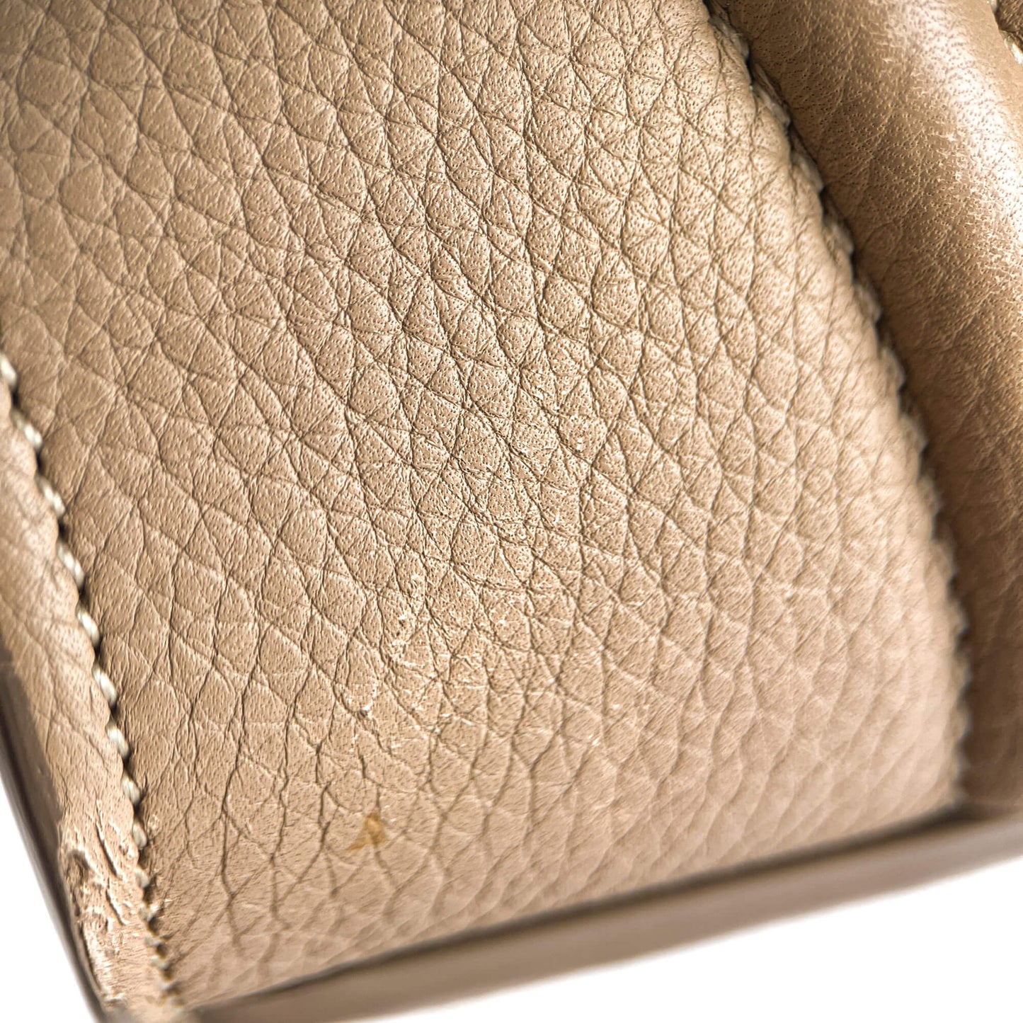 Second hand Céline Phanton Luggage Medium Drummed Calfskin Leather Tote Handbag Beige - Tabita Bags