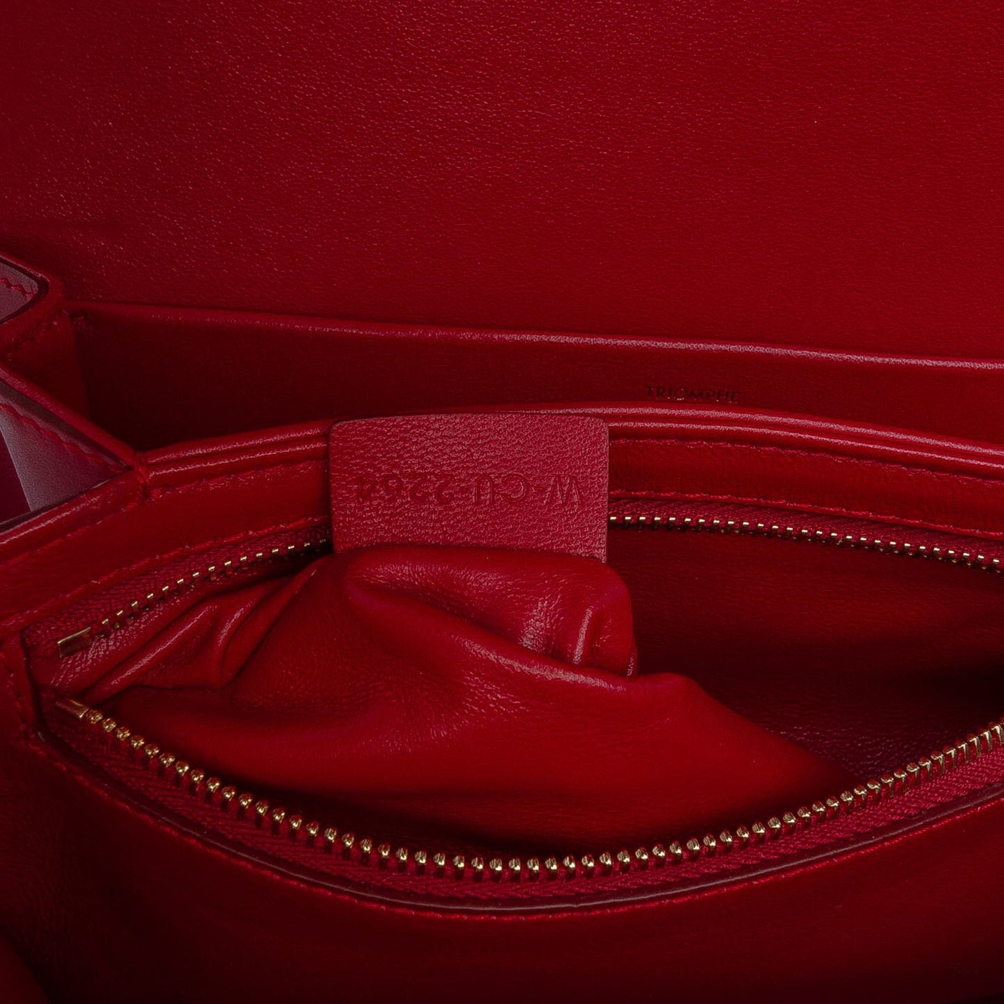 Second hand Céline Triomphe Classique Shiny Calfskin Leather Flap Crossbody Red - Tabita Bags