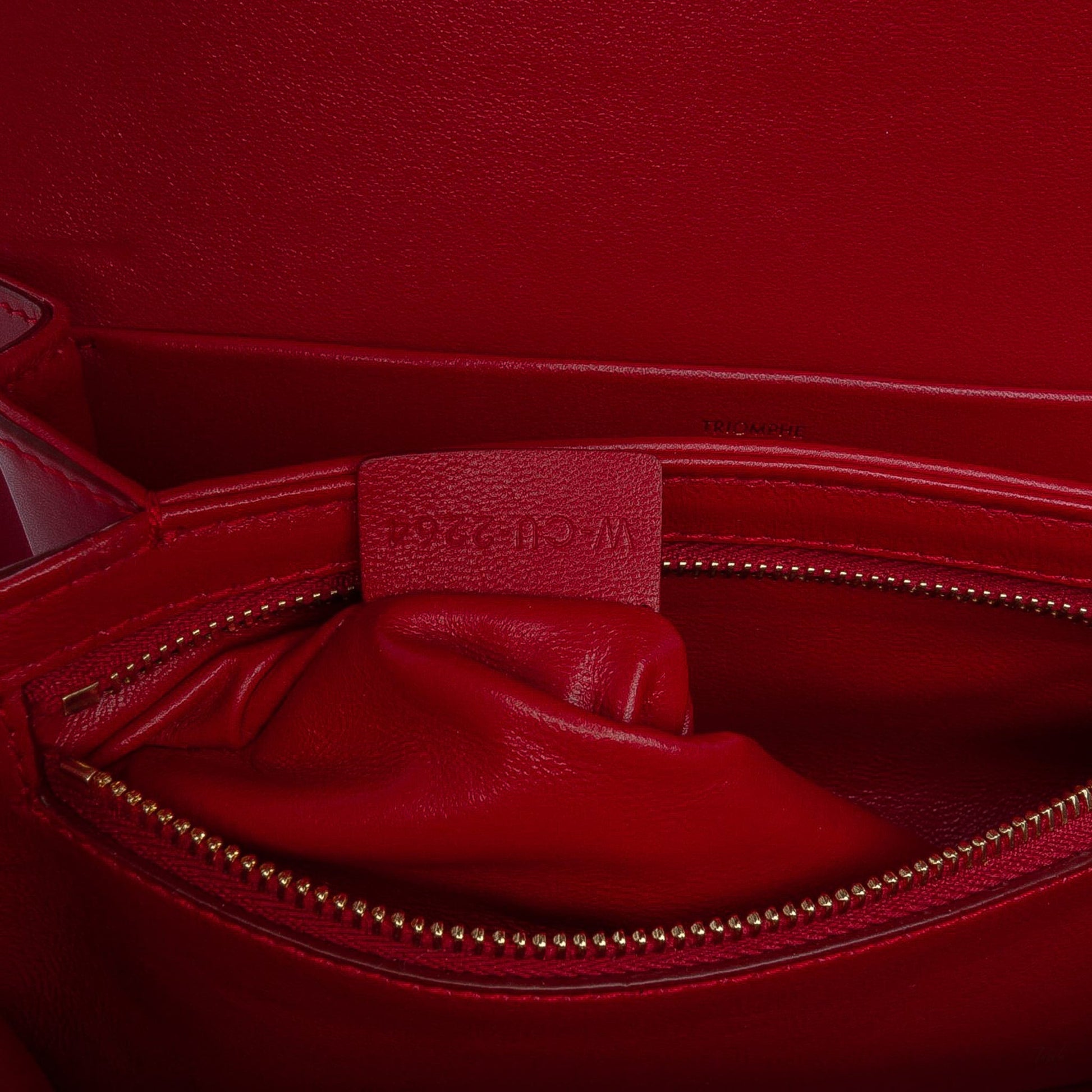 Second hand Céline Triomphe Classique Shiny Calfskin Leather Flap Crossbody Red - Tabita Bags