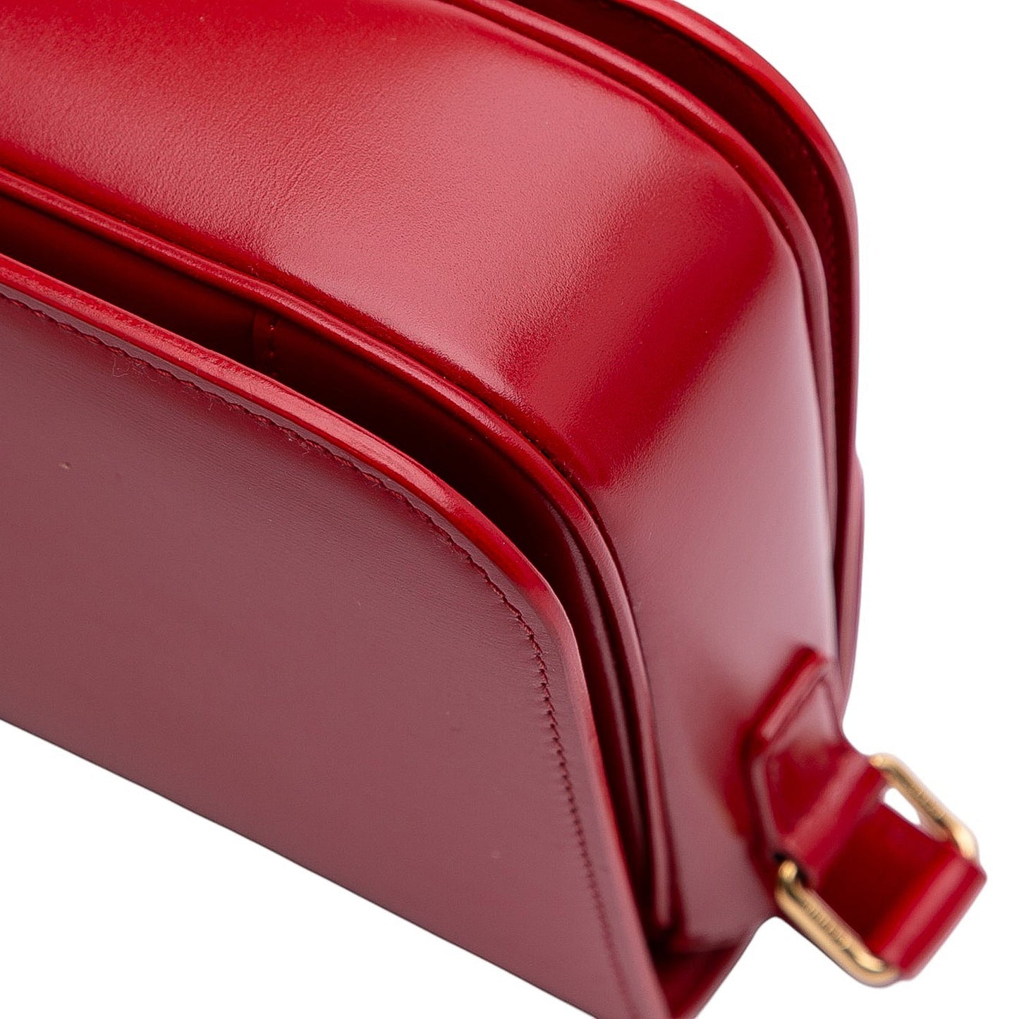 Second hand Céline Triomphe Classique Shiny Calfskin Leather Flap Crossbody Red - Tabita Bags
