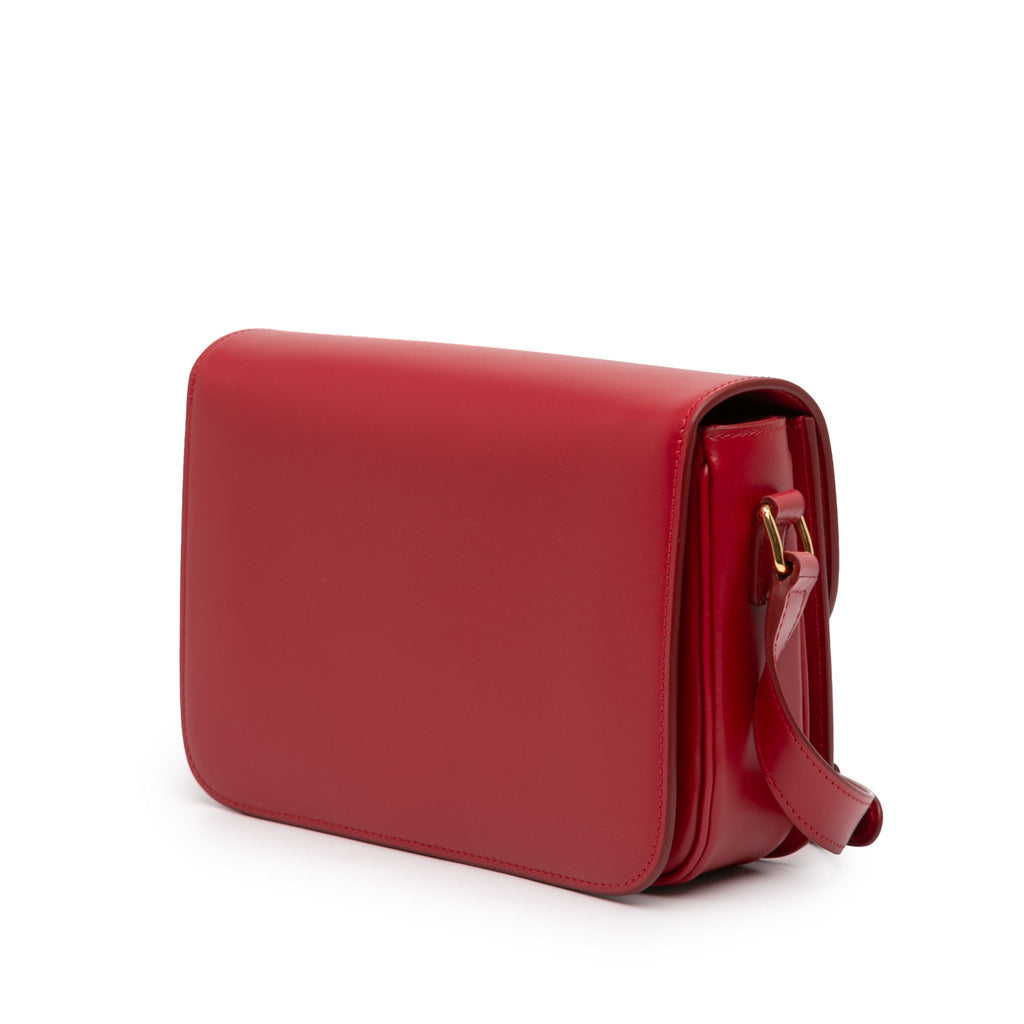 Second hand Céline Triomphe Classique Shiny Calfskin Leather Flap Crossbody Red - Tabita Bags