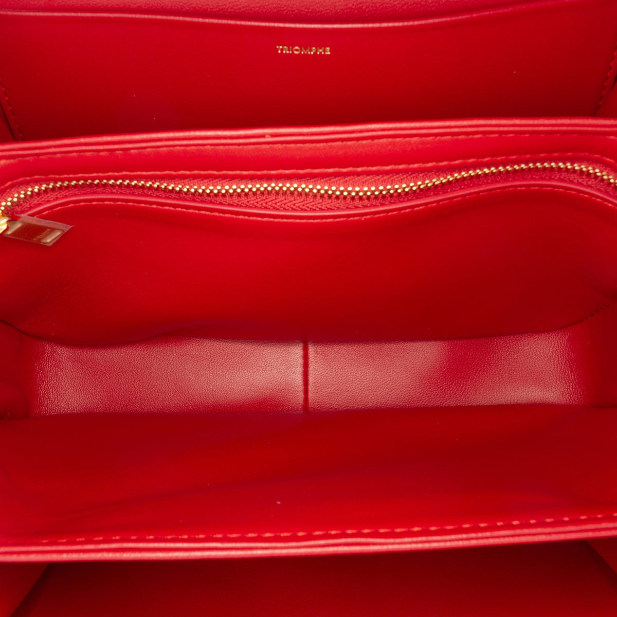 Second hand Céline Triomphe Classique Shiny Calfskin Leather Flap Crossbody Red - Tabita Bags