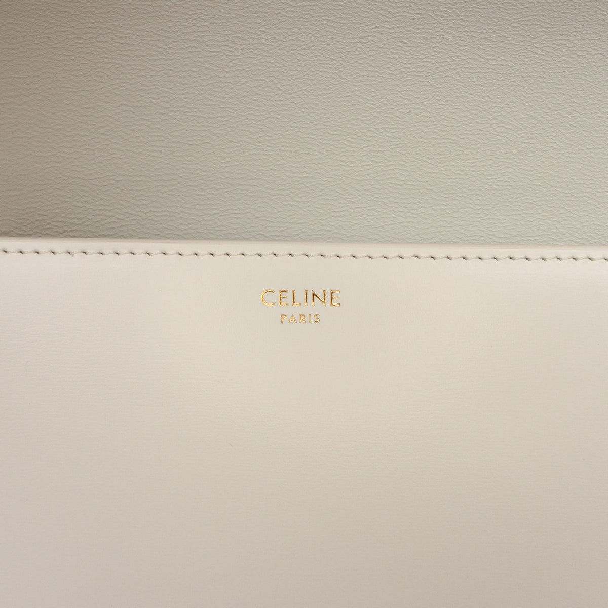 Second hand Céline Triomphe Classique Shiny Calfskin Leather Flap Crossbody White - Tabita Bags