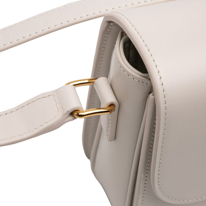 Second hand Céline Triomphe Classique Shiny Calfskin Leather Flap Crossbody White - Tabita Bags
