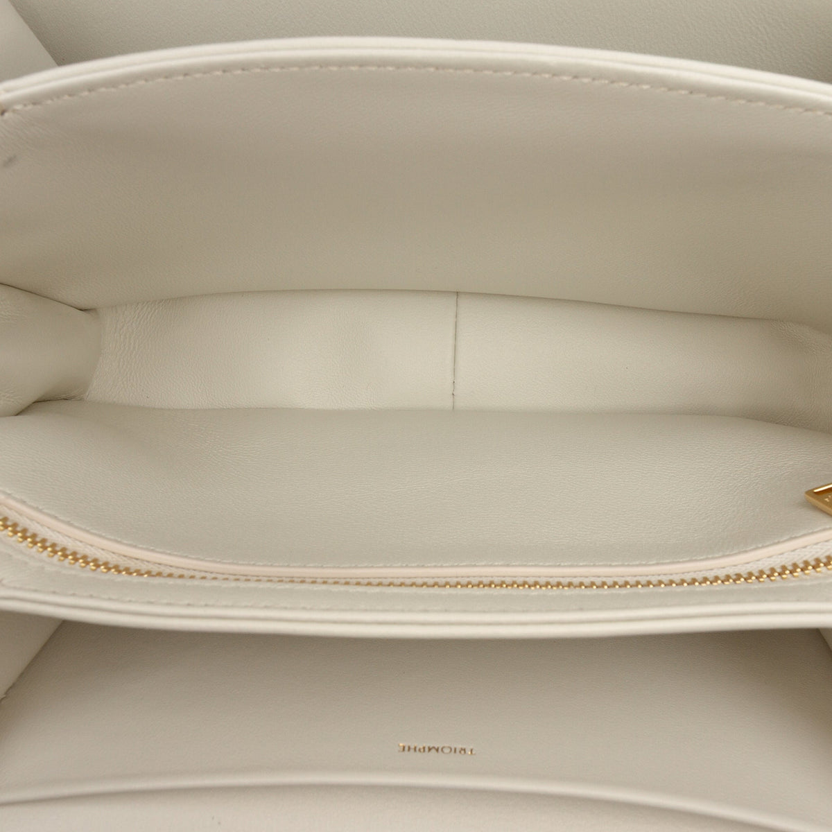 Second hand Céline Triomphe Classique Shiny Calfskin Leather Flap Crossbody White - Tabita Bags