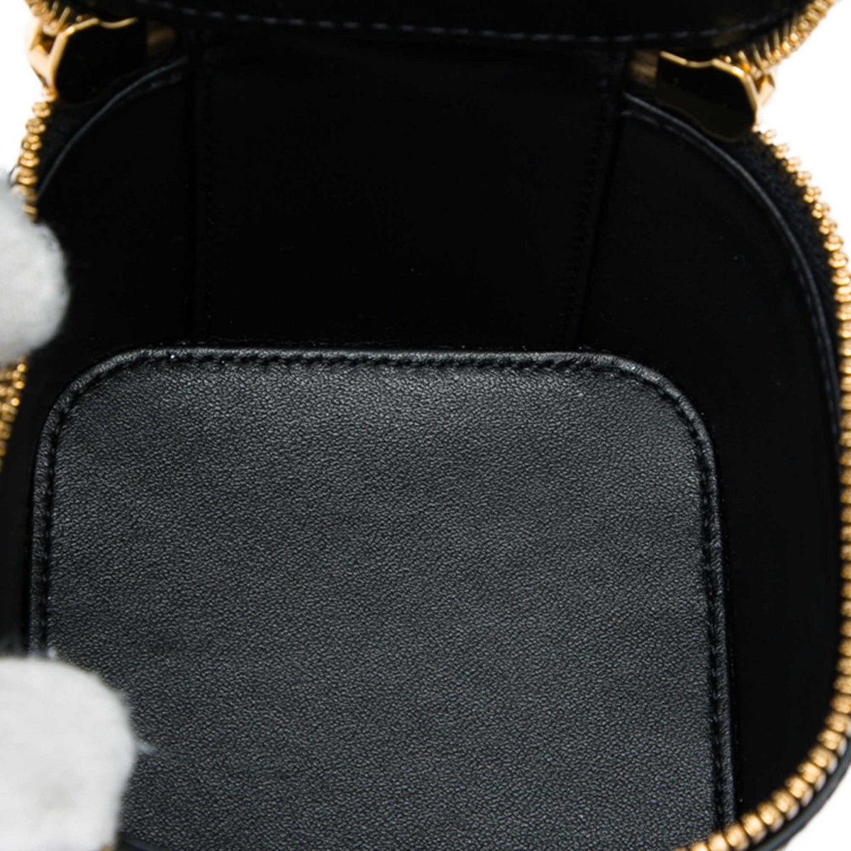 Second hand Céline Triomphe Mini Patent Leather Vanity Case Handbag Black - Tabita Bags