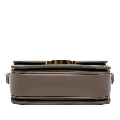 Second hand Céline Triomphe Teen Shiny Calfskin Leather Flap Crossbody Brown - Tabita Bags