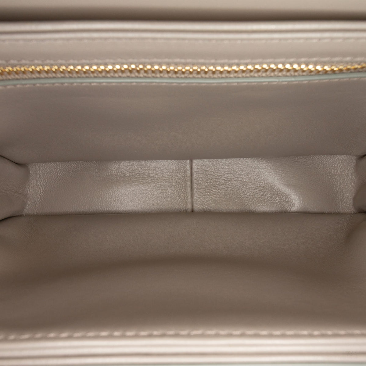 Second hand Céline Triomphe Teen Shiny Calfskin Leather Flap Crossbody Brown - Tabita Bags