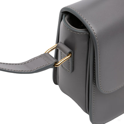 Second hand Céline Triomphe Teen Shiny Calfskin Leather Flap Crossbody Grey - Tabita Bags