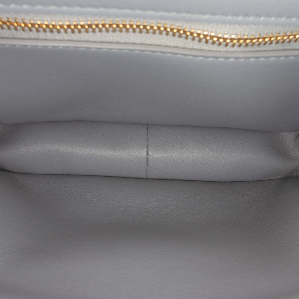 Second hand Céline Triomphe Teen Shiny Calfskin Leather Flap Crossbody Grey - Tabita Bags