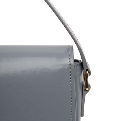 Second hand Céline Triomphe Teen Shiny Calfskin Leather Flap Crossbody Grey - Tabita Bags