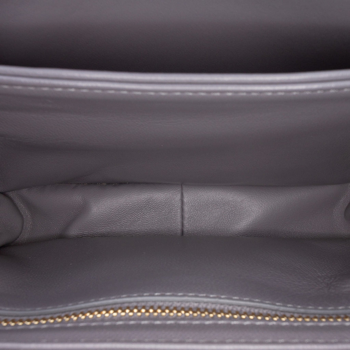 Second hand Céline Triomphe Teen Shiny Calfskin Leather Flap Crossbody Grey - Tabita Bags
