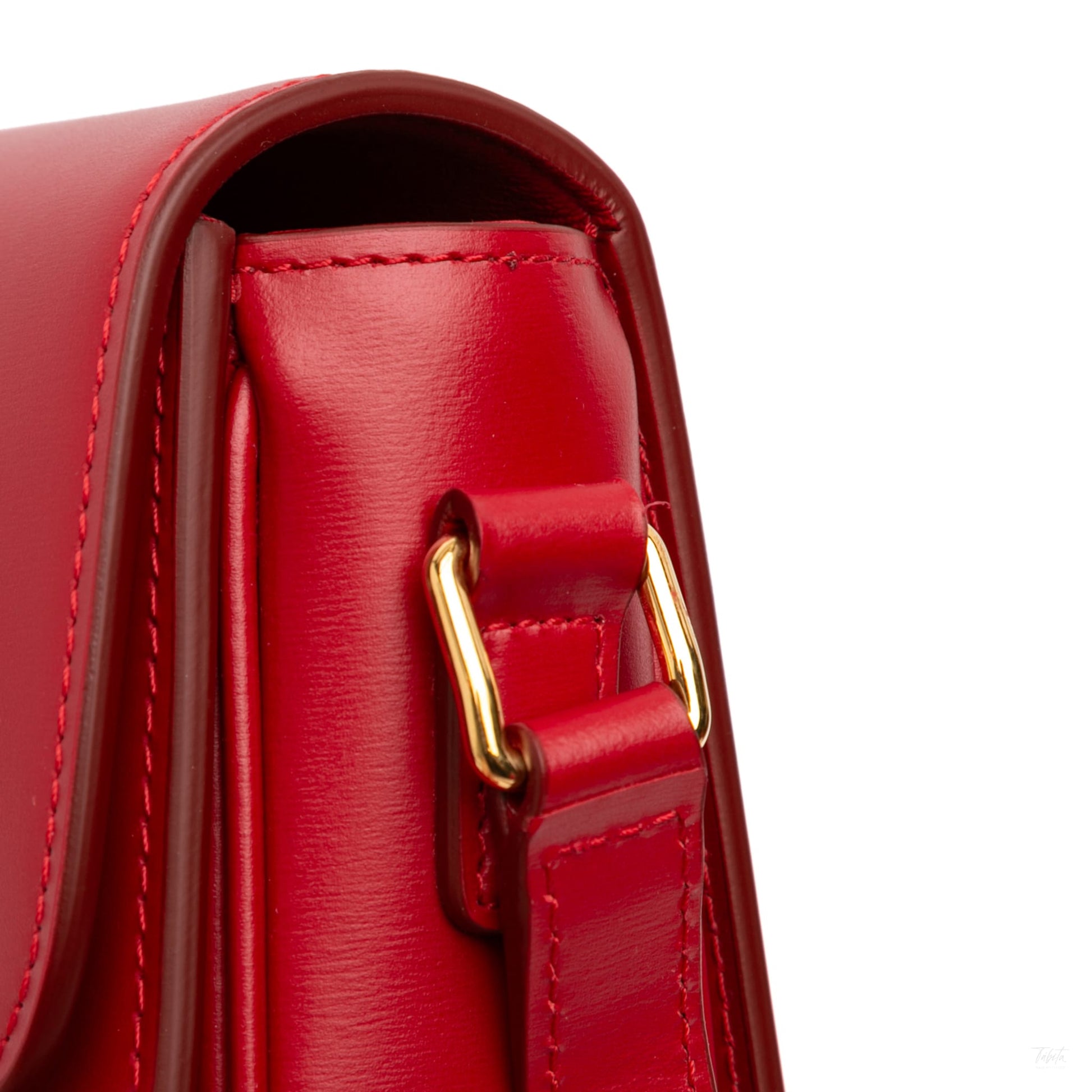 Second hand Céline Triomphe Teen Shiny Calfskin Leather Flap Crossbody Red - Tabita Bags