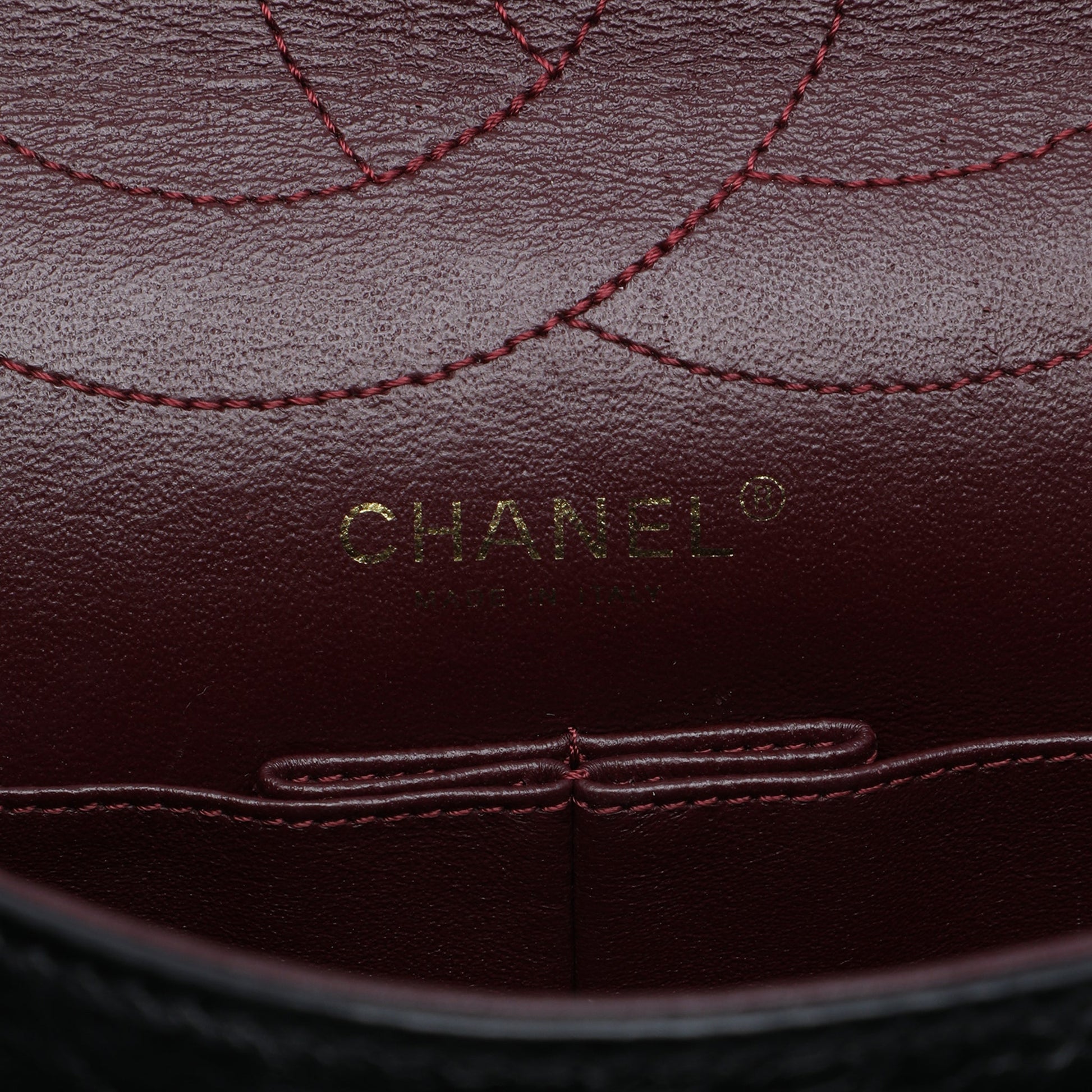 Second hand Chanel 2.55 Reissue Maxi Calfskin Leather Matelassè Flap Shoulder Bag Black - Tabita Bags