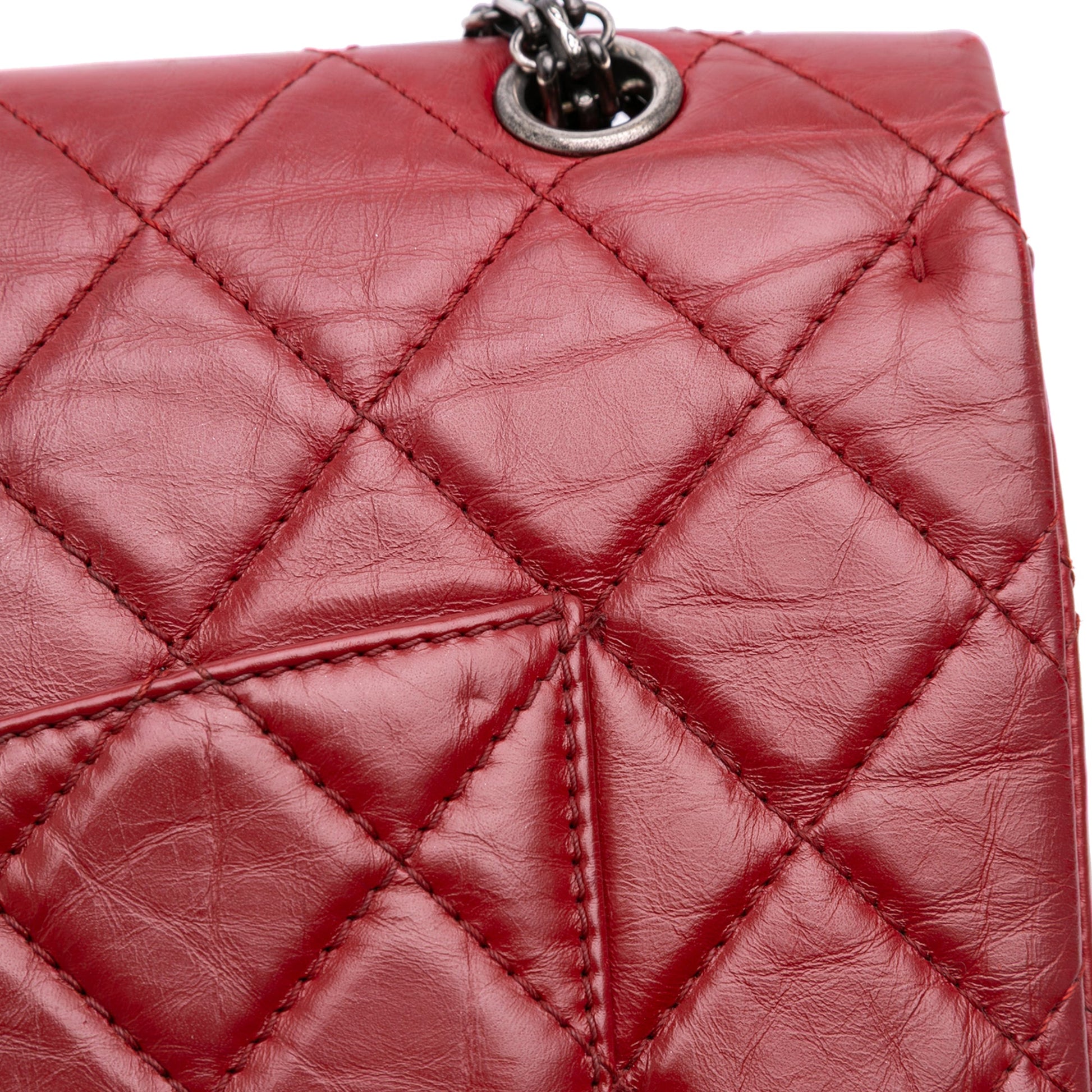 Second hand Chanel 2.55 Reissue Maxi Lambskin Leather Matelassè Flap Shoulder Bag Red - Tabita Bags
