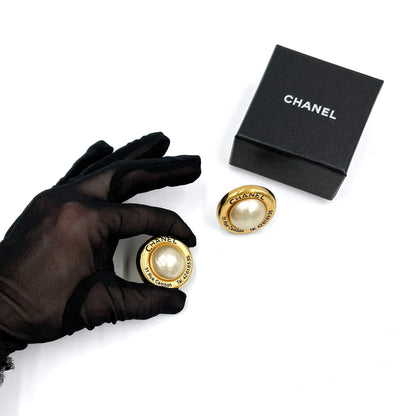 Second hand Chanel 31 Rue Cambon Metal & Faux Pearls Stud Earrings - Tabita Bags