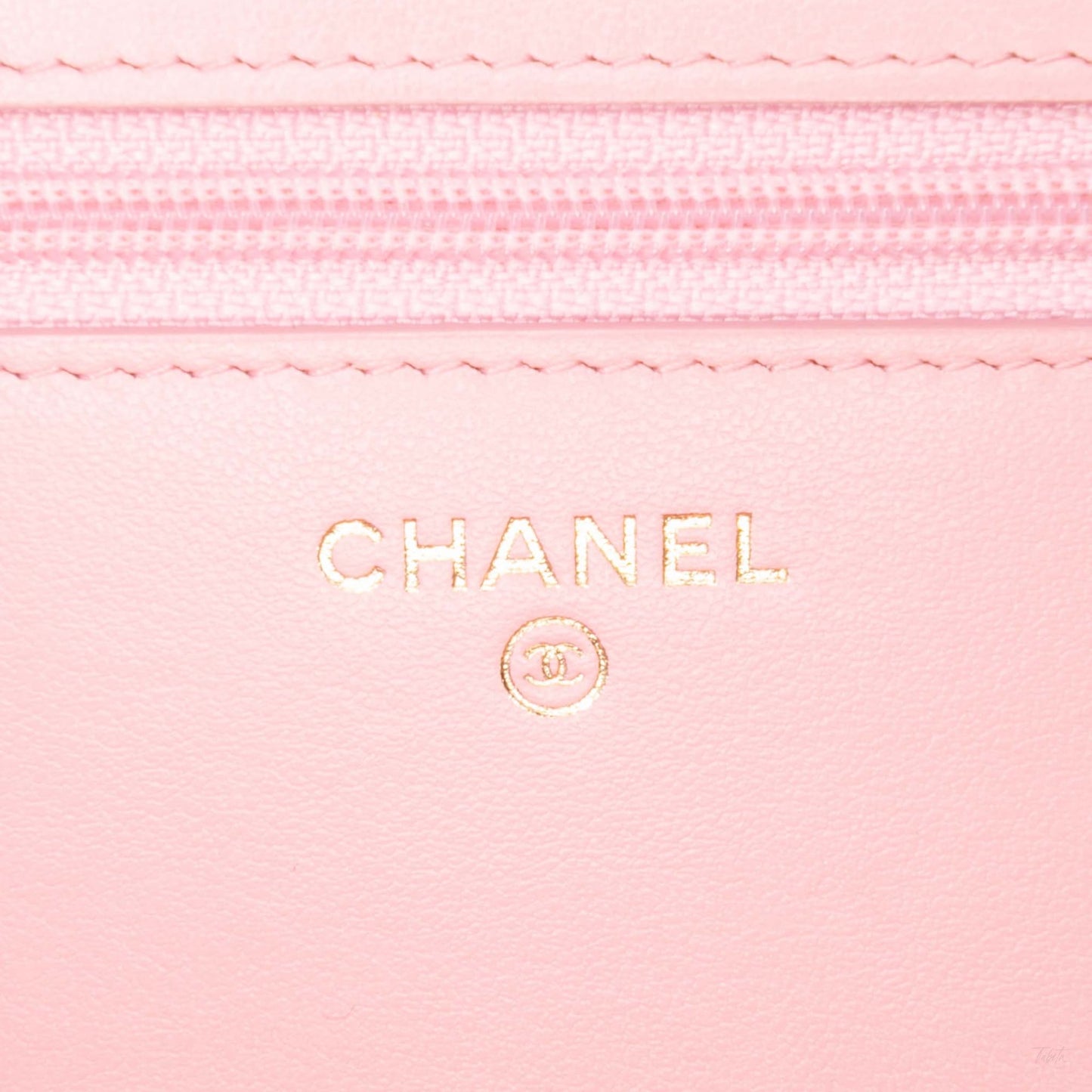 Second hand Chanel Boy Caviar Leather Quilted Wallet on Chain Crossbody Pink - Tabita Bags