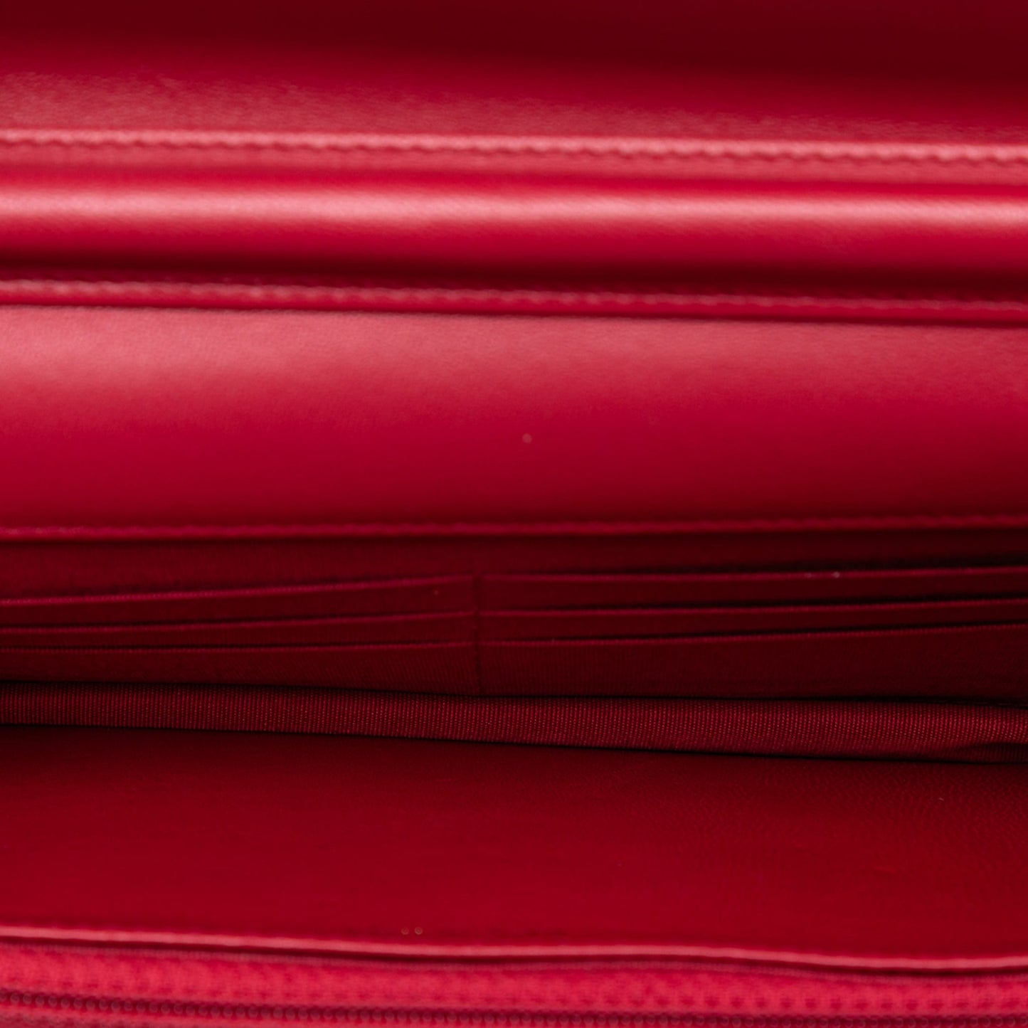 Second hand Chanel Boy Caviar Leather Quilted Wallet on Chain Crossbody Red - Tabita Bags