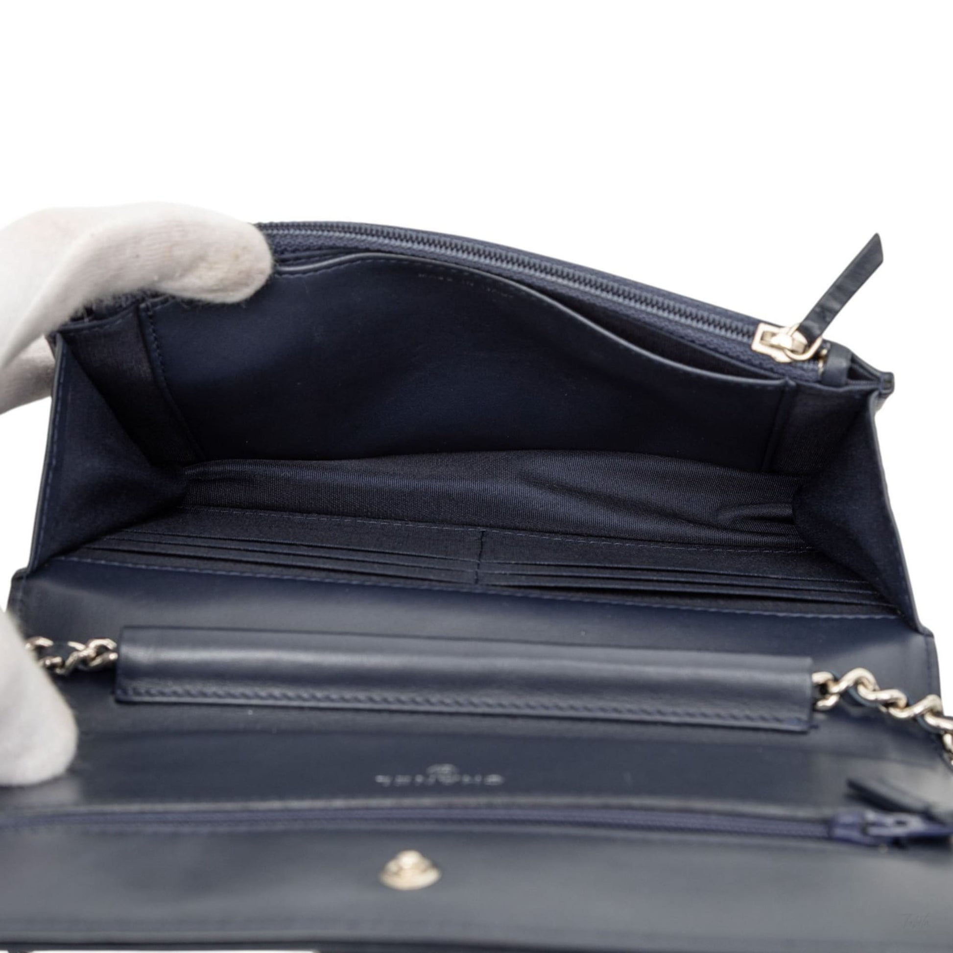 Second hand Chanel Boy Lambskin Leather Chevron Wallet on Chain Crossbody Blue - Tabita Bags