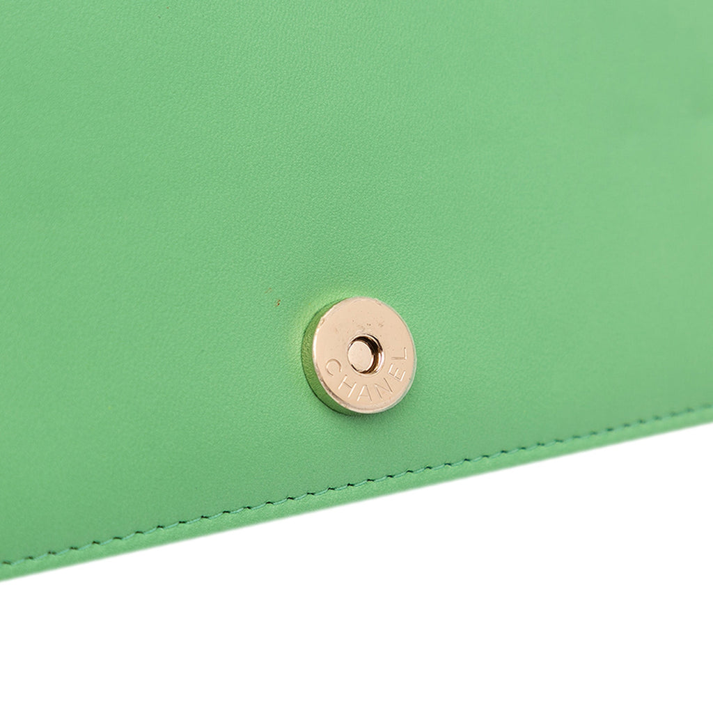 Second hand Chanel Boy Large Quilted Lambskin Leather Wallet on Chain Crossbody Green - Tabita Bags