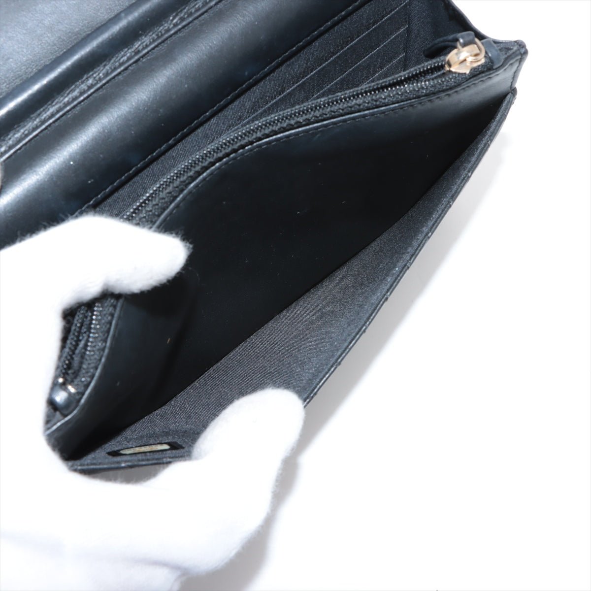 Second hand Chanel Boy Leather Wallet on Chain Clutch Black - Tabita Bags