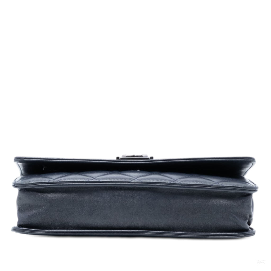 Second hand Chanel Boy Leather Wallet on Chain Clutch Blue - Tabita Bags