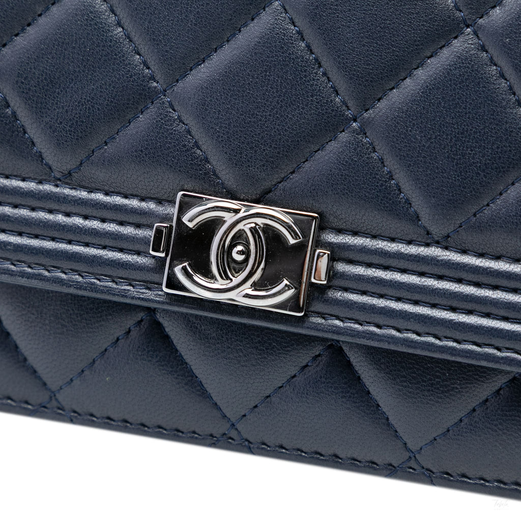 Second hand Chanel Boy Leather Wallet on Chain Clutch Blue - Tabita Bags