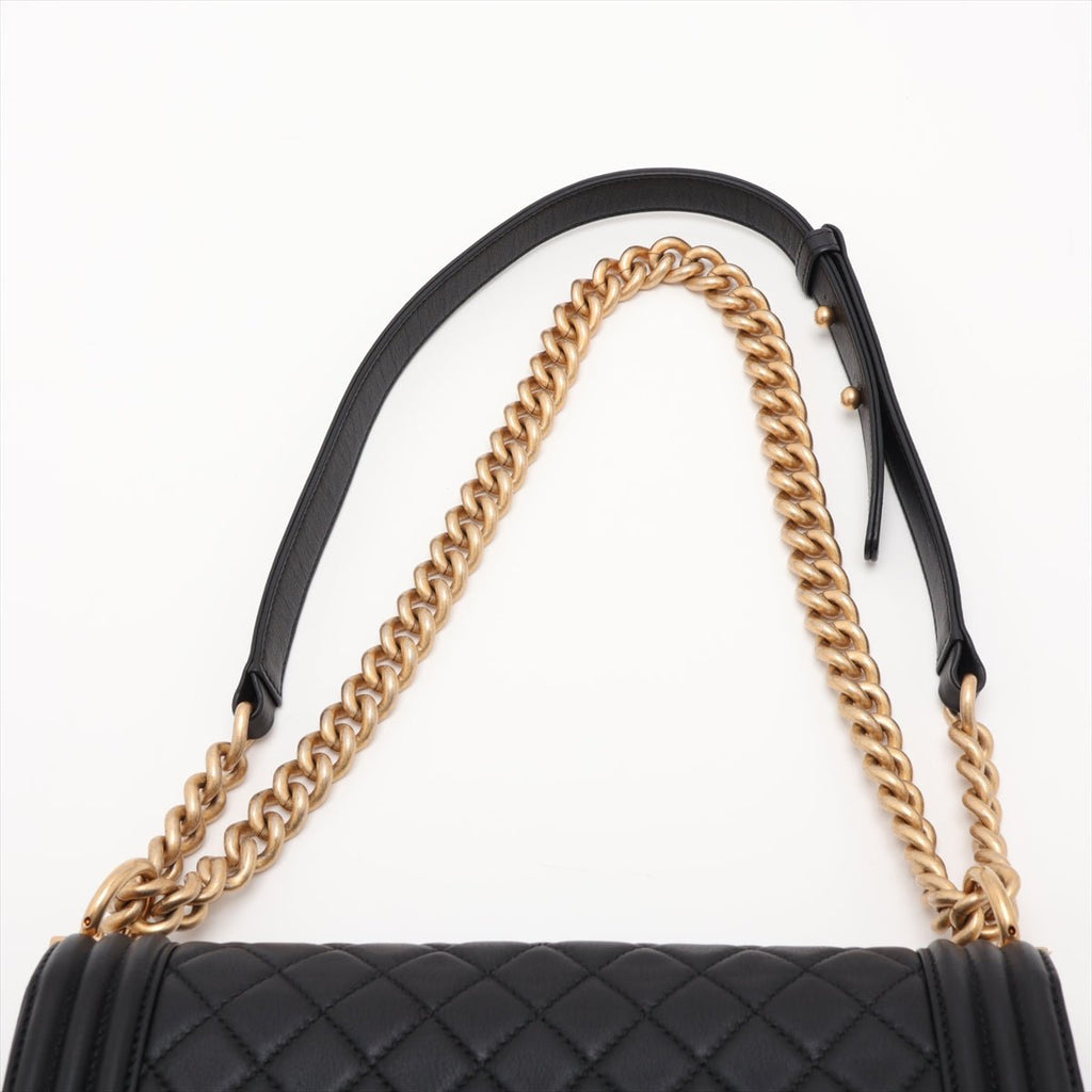 Second hand Chanel Boy Medium Calfskin Leather Double Stitch Quilted Shoulder Bag Black - Tabita Bags