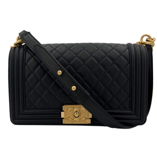 Second hand Chanel Boy Medium Quilted Lambskin Leather Bag Black - Tabita Bags