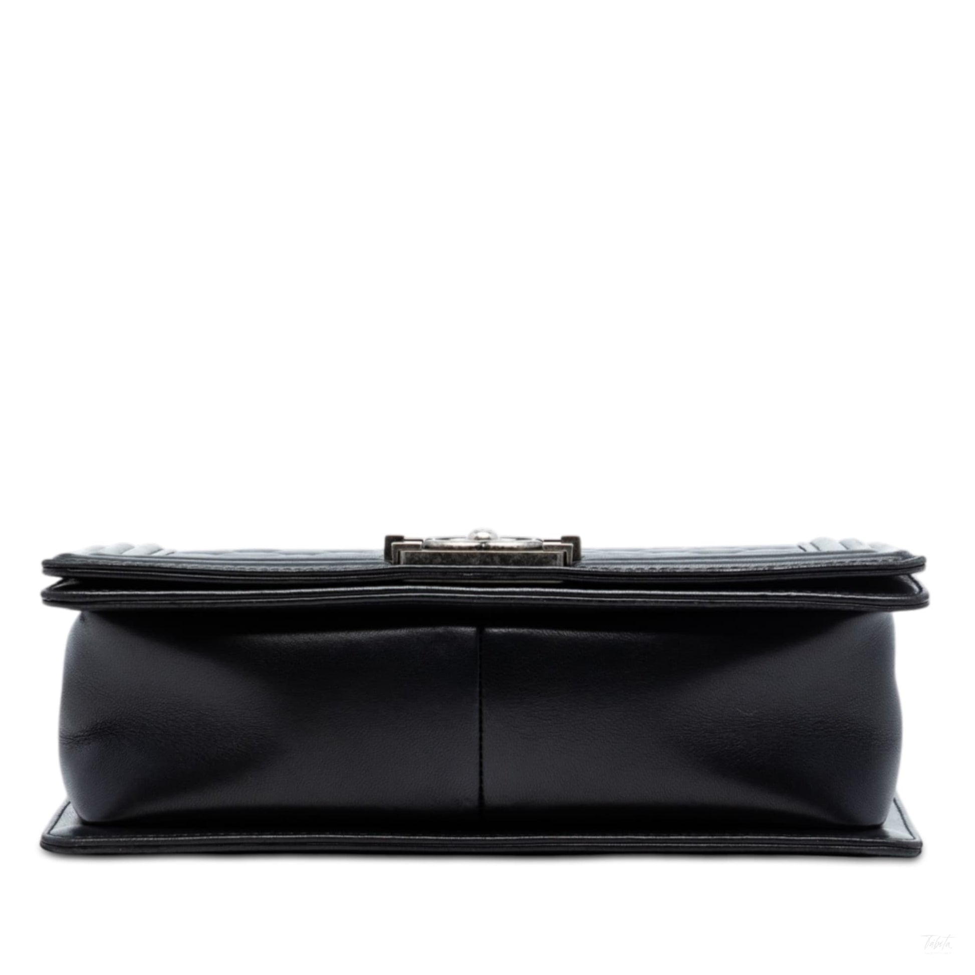 Second hand Chanel Boy Medium Quilted Lambskin Leather Bag Black - Tabita Bags