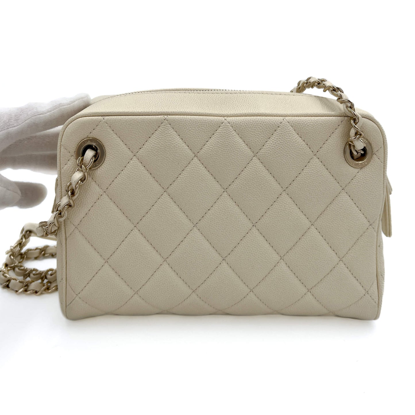 Second hand Chanel Camera Crossbody Caviar Leather Off - White - Tabita Bags