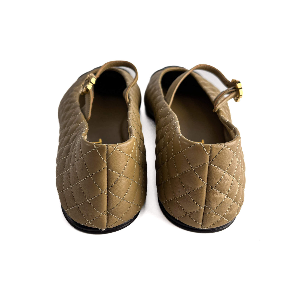 Second hand Chanel Cap - Toe Calfskin Leather Quilted Ballet Flats Bicolor - Tabita Bags