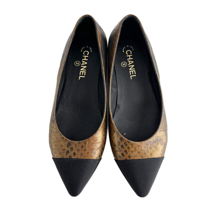 Second hand Chanel Cap - Toe Leather Printed Ballet Flats 40C Metallic Snake - Tabita Bags