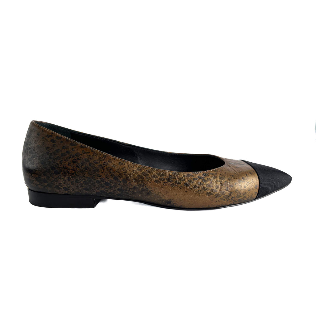 Second hand Chanel Cap - Toe Leather Printed Ballet Flats 40C Metallic Snake - Tabita Bags
