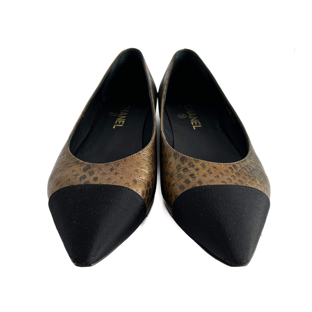 Second hand Chanel Cap - Toe Leather Printed Ballet Flats 40C Metallic Snake - Tabita Bags