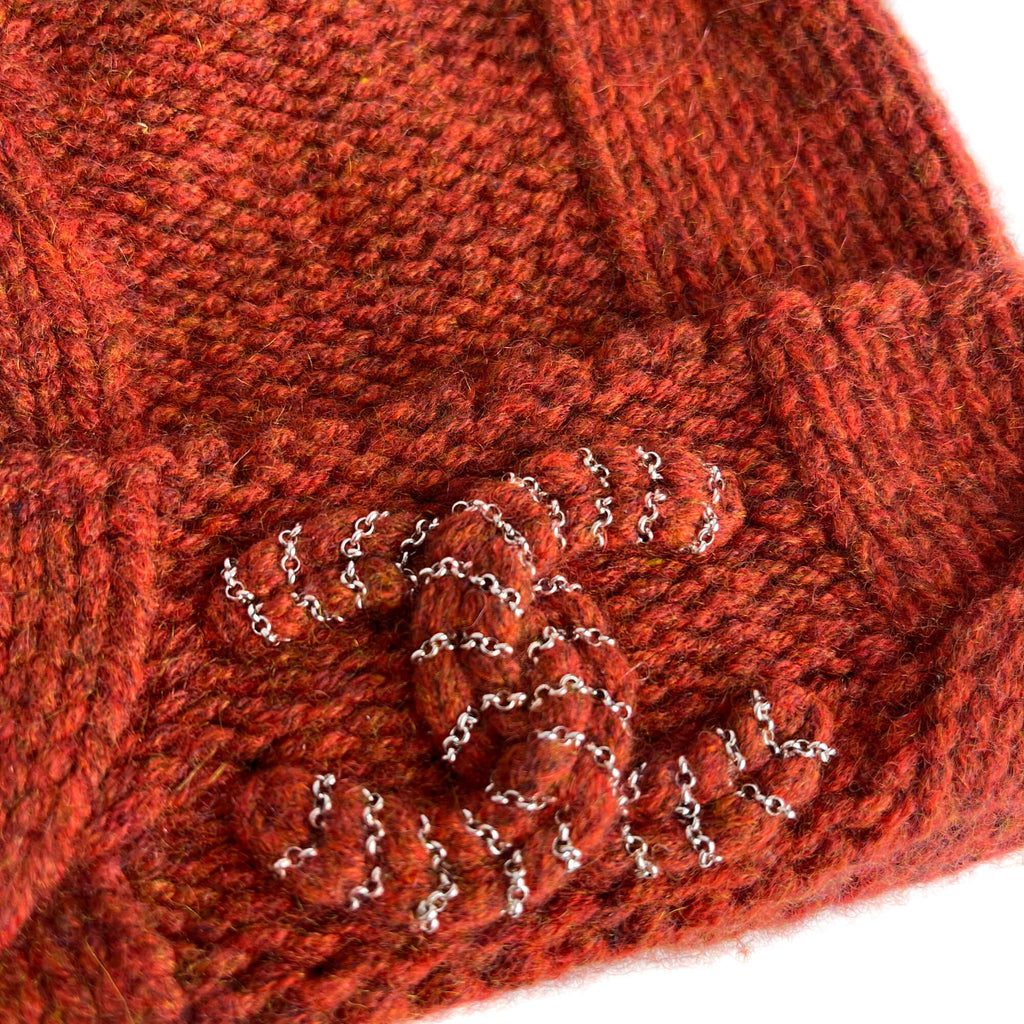 Second hand Chanel Cashmere Hat Brique - Tabita Bags