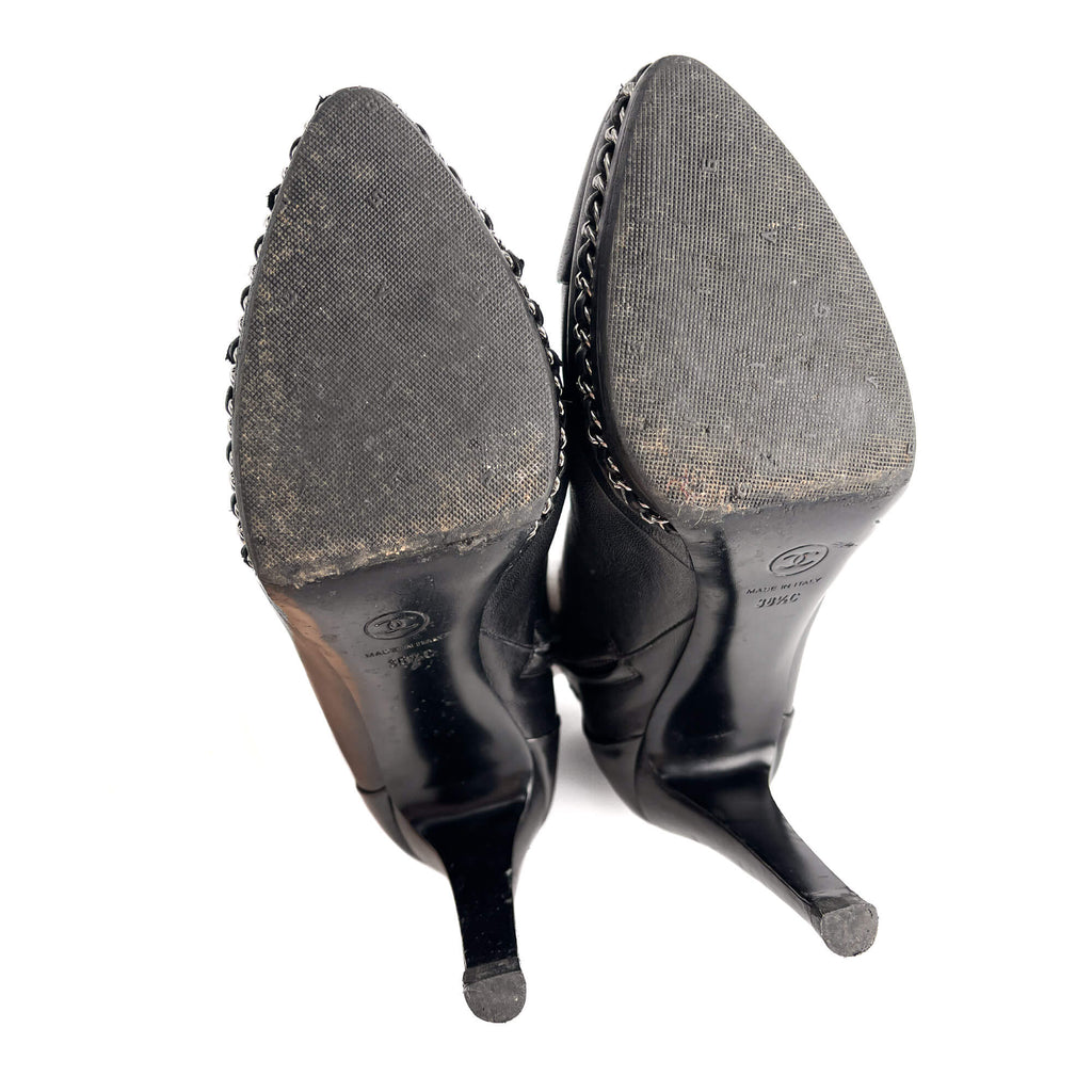Second hand Chanel CC 110 Leather Chain Embellished Platform Ankle Boots 38.5 Black - Tabita Bags