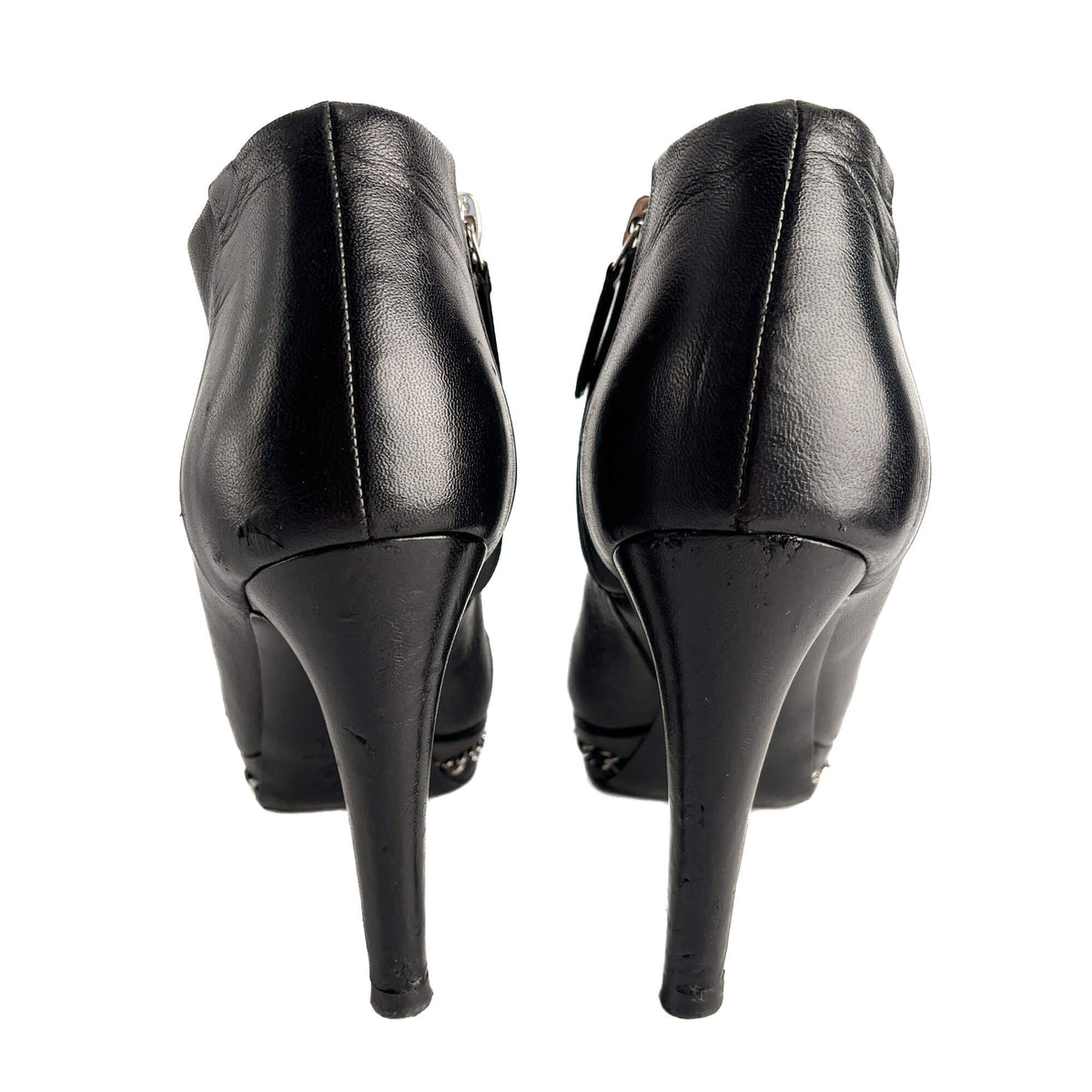 Second hand Chanel CC 110 Leather Chain Embellished Platform Ankle Boots 38.5 Black - Tabita Bags
